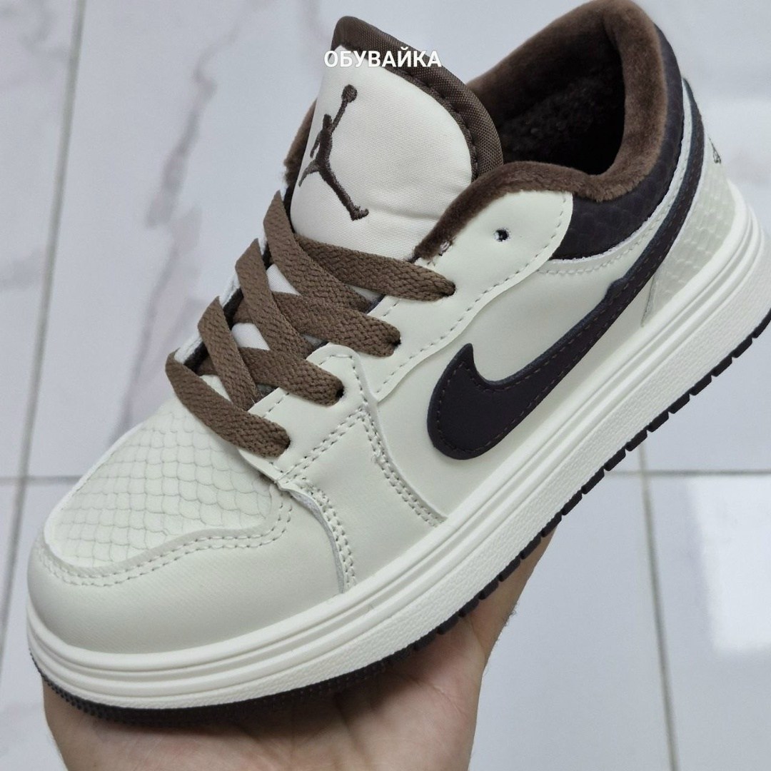 кроссовки,женские кроссовки,nike женские кроссовки,повседневные кроссовки, женская