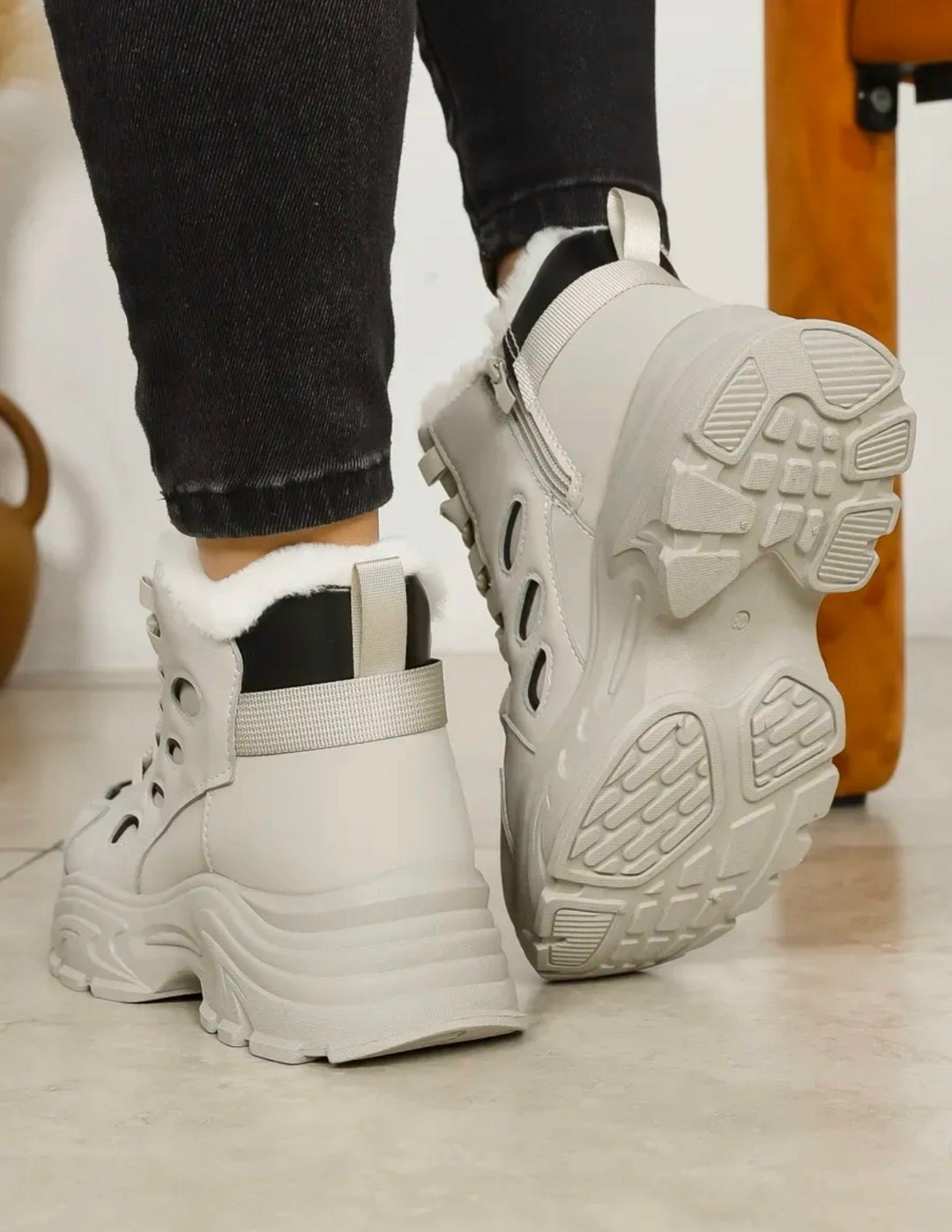 ,кроссовки женские ботинки с мехом зимние ela shoes,зимние кроссовки женские,кроссовки женскиe,кроссовки зимнее