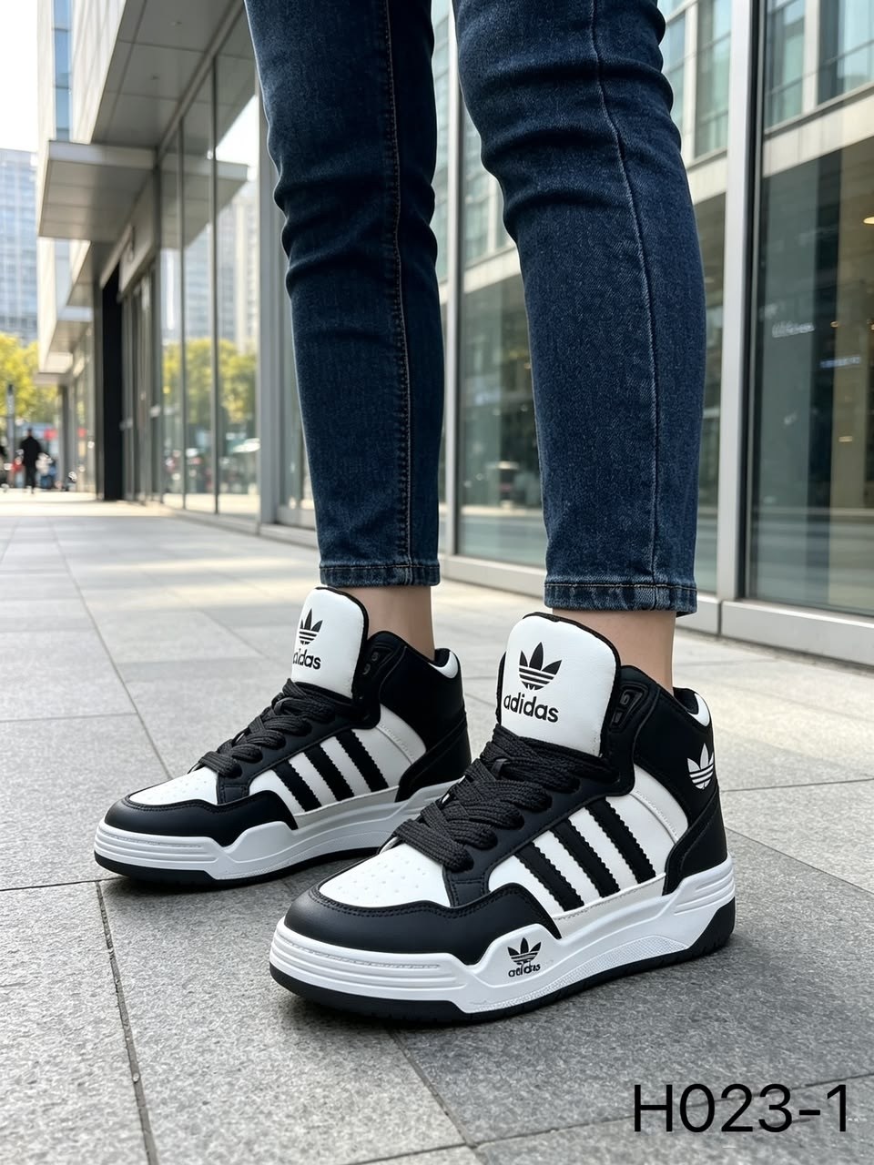 кроссовки adidas,кроссовки adidas original,зимние кроссовки adidas hoops 2.0 mid белые,кроссовки adidas forum refined white,кроссовки зимние adidas