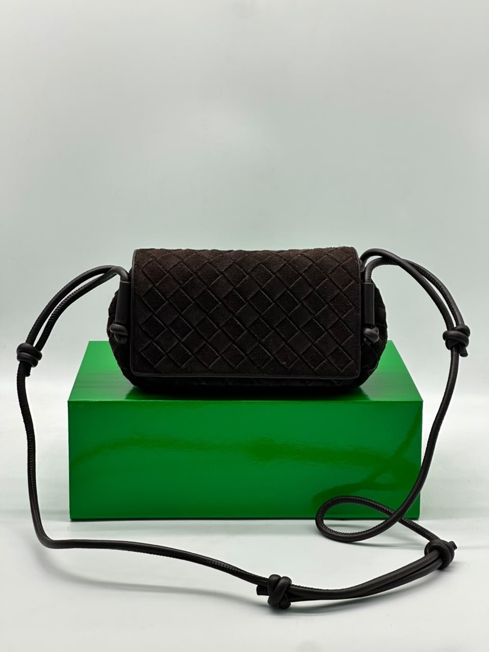 сумка женская bottega veneta,сумка bottega veneta,сумки боттега венета,сумка на плечо bottega veneta,сумка боттега венета замша