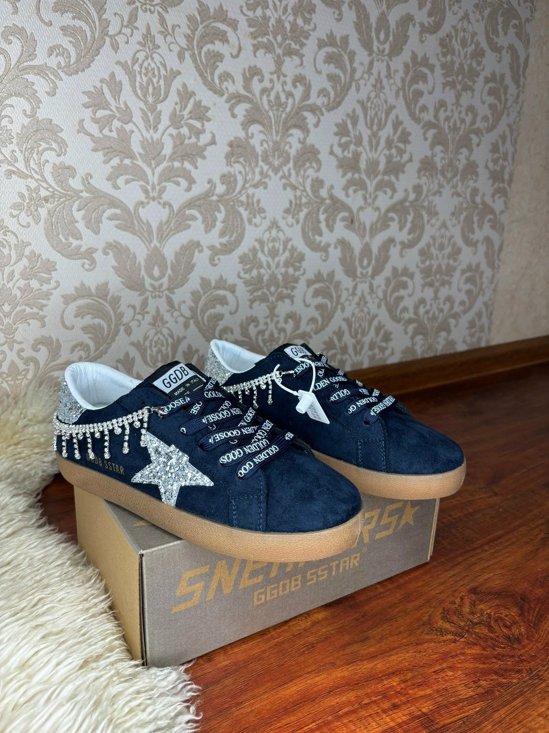 ,женские кеды golden goose,кеды со звездой,голден гус кеды, женская