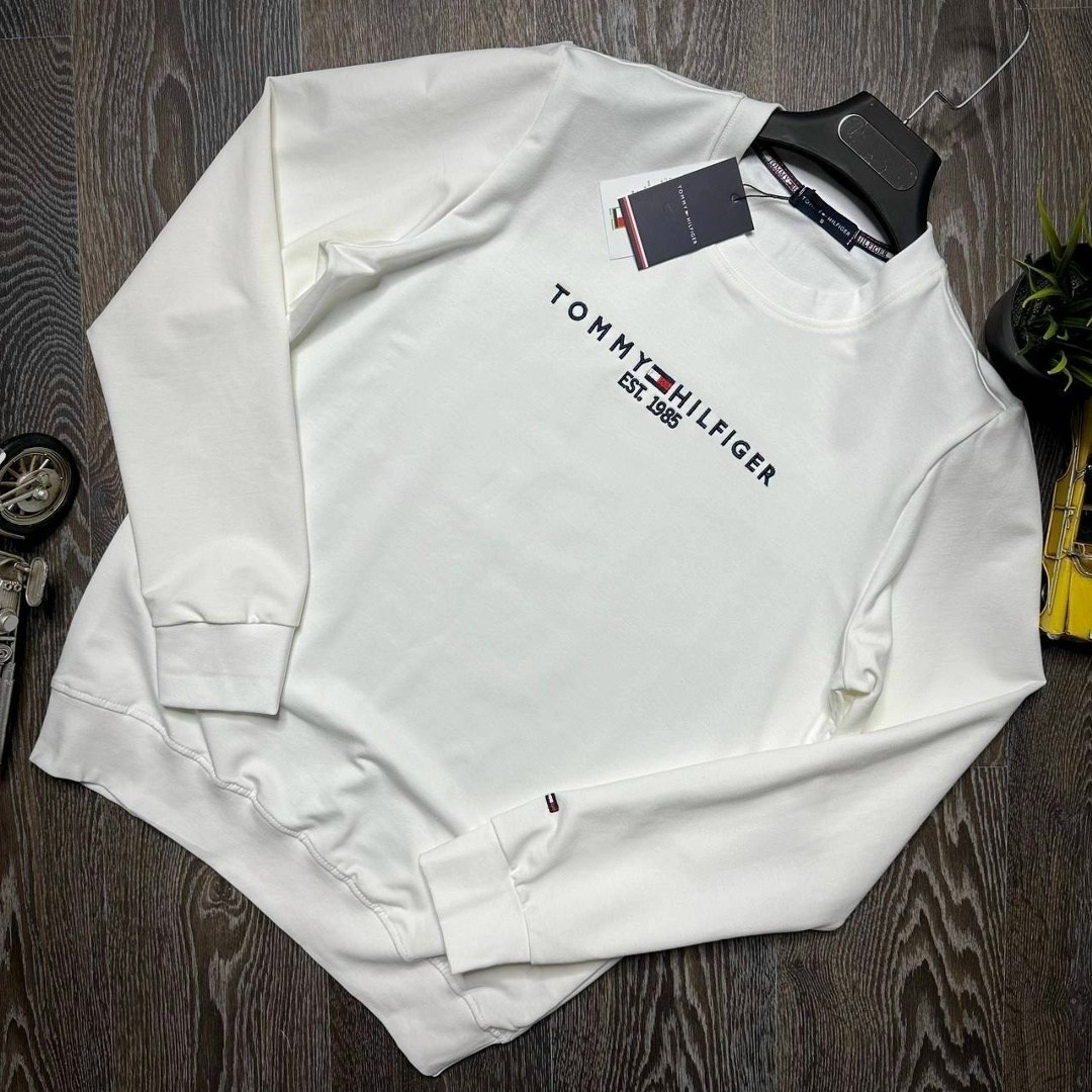 мужской классический свитшот,свитшот tommy hilfiger,толстовка томми хилфигер,свитшот мужской tommy hilfiger,толстовки свитшот