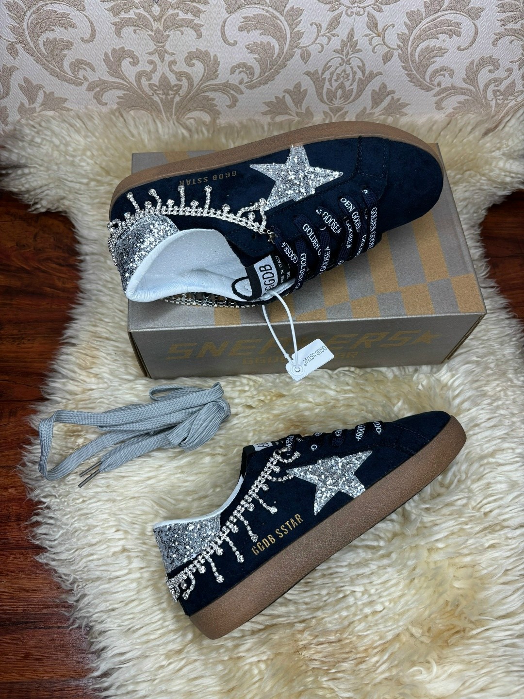 ,женские кеды golden goose,кеды со звездой,голден гус кеды, женская