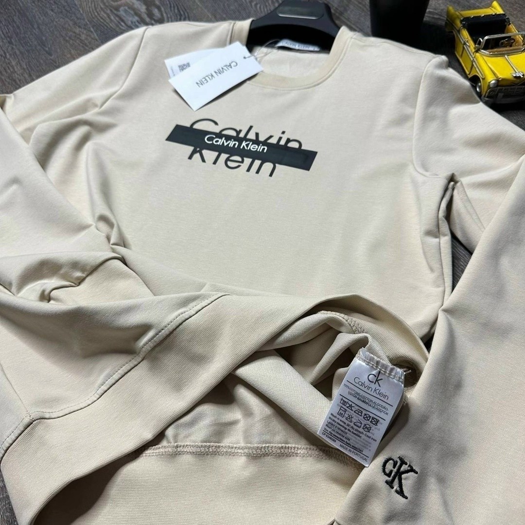 свитшот мужская,зеленый свитшот,свитшот calvin klein мужской зеленый,джемпер calvin klein мужской хаки,свитшот calvin klein