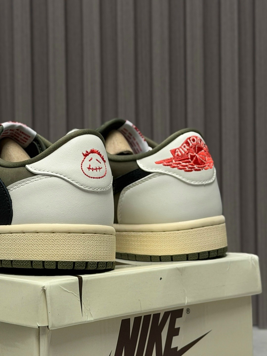 кроссовки nike air jordan 1 low travis scott olive,travis scott x air jordan 1 low og "medium olive",nike air jordan 1 low travis scott olive,nike jordan 1 low travis scott olive,nike air jordan 1 low