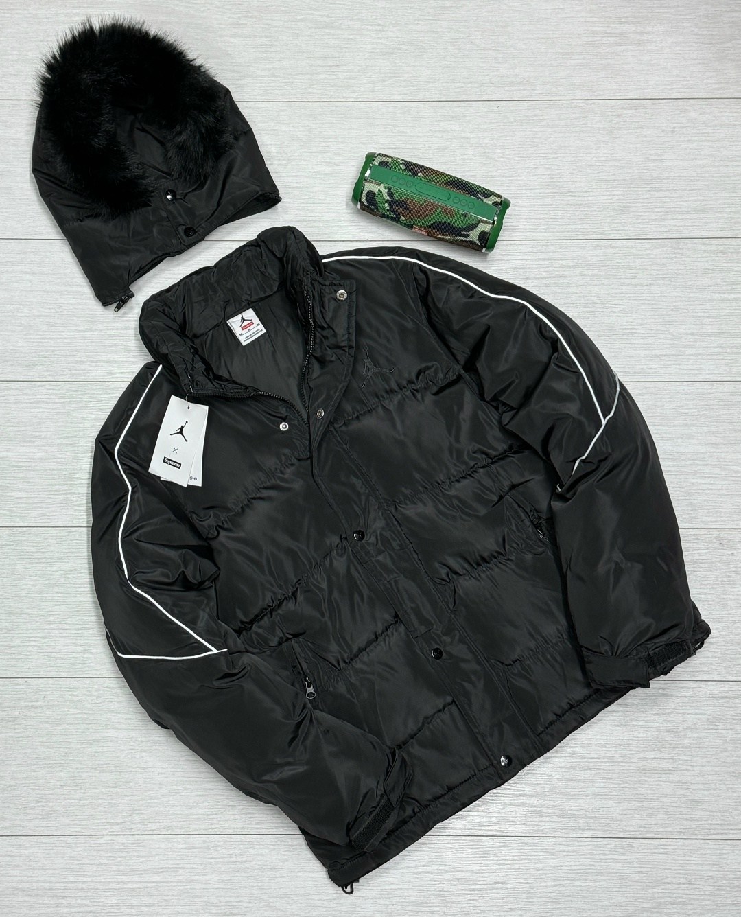 пуховик supreme x jordan,куртка jordan,зимняя куртка jordan,supreme jordan puffer jacket size large navy fw24,куртка пуховик jordan supreme