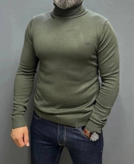 Свитер