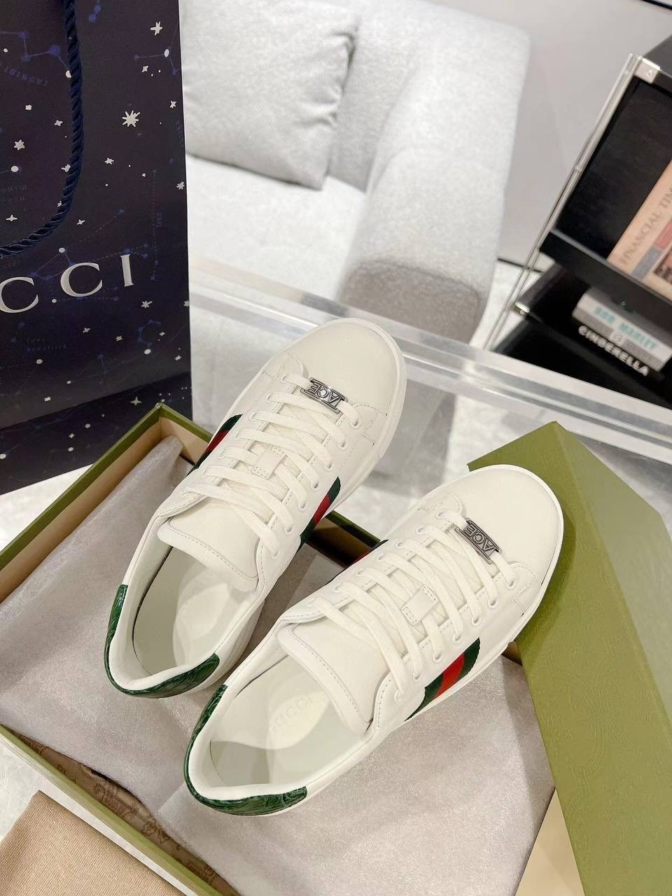 мужские кроссовки gucci,кеды гуччи мужские оригинал,кроссовки кеды gucci,кроссовки gucci,кеды гуччи белые