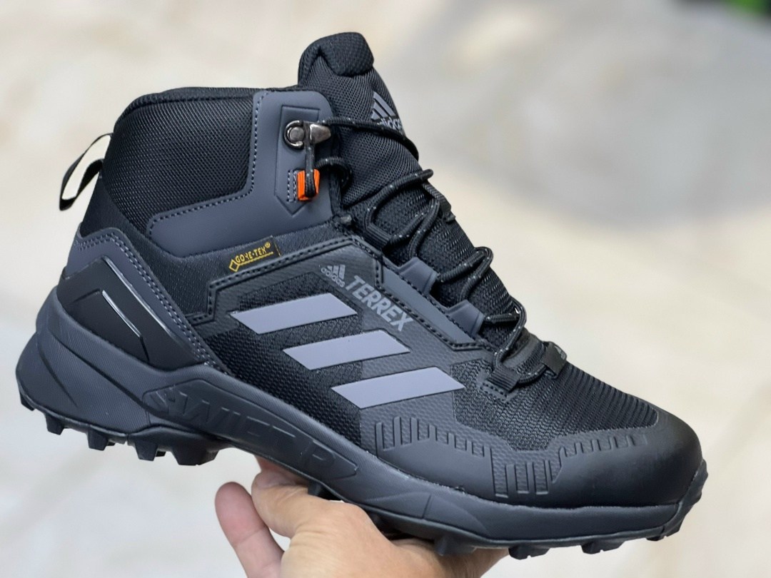 кроссовки зимние adidas terrex swift gore-tex мех,зимние кроссовки adidas terrex ax3 mid,кроссовки terrex adidas,зимние ботинки adidas terrex swift r3,зимние ботинки adidas terrex