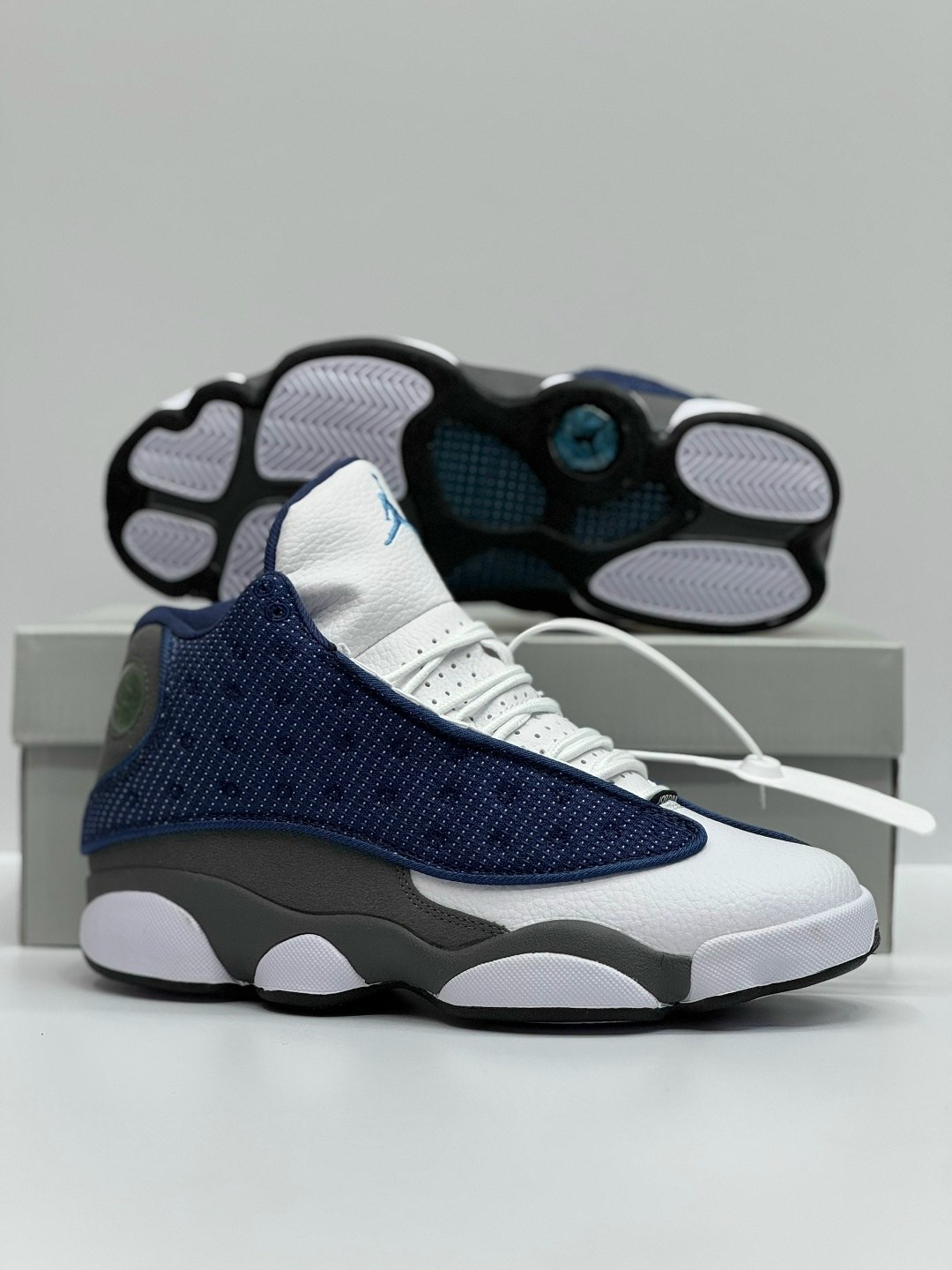 кроссовки air jordan 13 retro flint 2026 синий,кроссовки nike air jordan 13 retro,кроссовки air jordan 13,кроссовки air jordan 13 retro,nike air jordan 13 blue