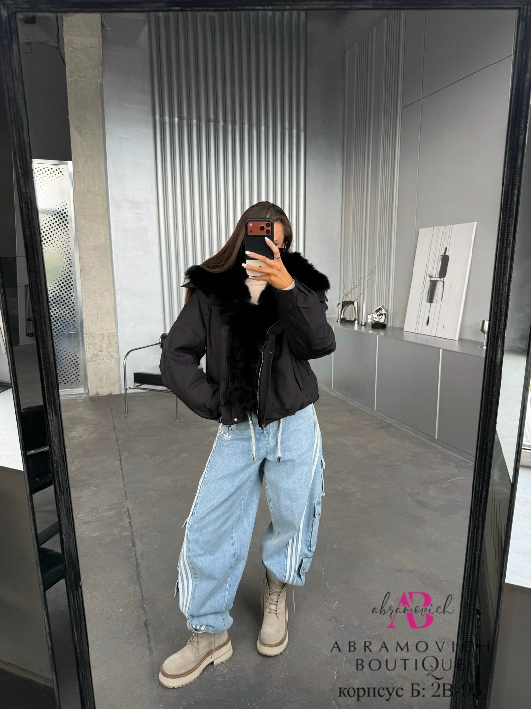 женский чёрный пуховик с мехом max mara,женский чёрный пуховик с натуральным мехом max mara,женский чёрный пуховик с натуральным мехом,пуховики куртки парки,женский пуховик с натуральным мехом max mar