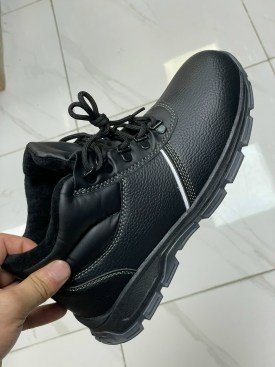 Ботинки