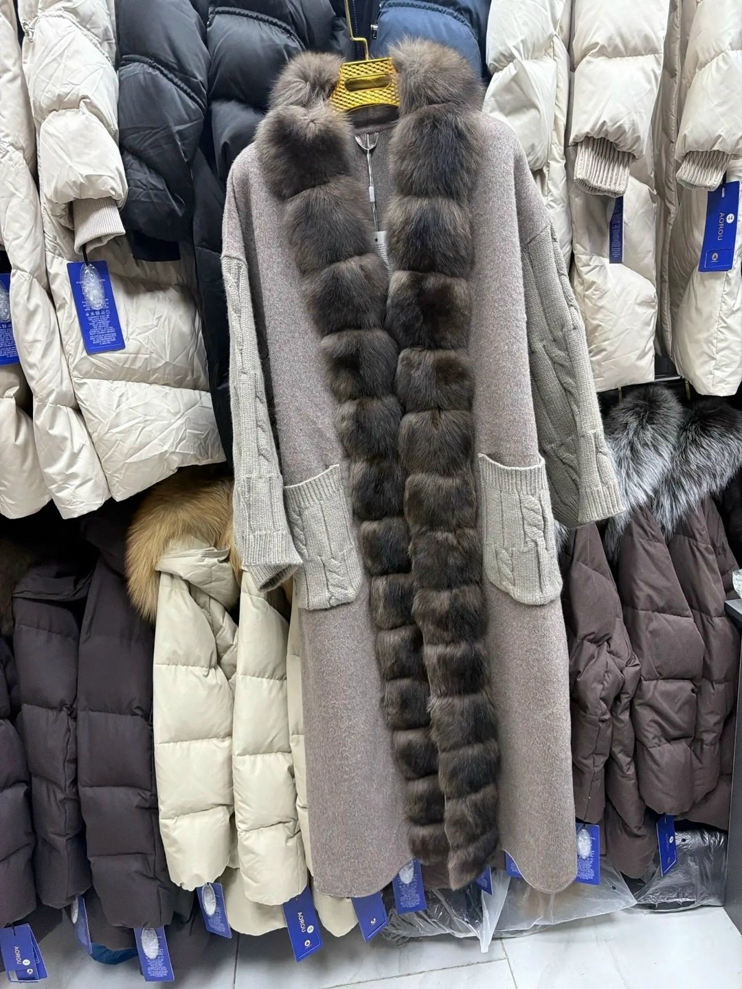 пальто с натуральным мехом соболя northfox,пальто с мехом,пальто с соболем,пальто с мехом куницы,пальто с мехом соболя