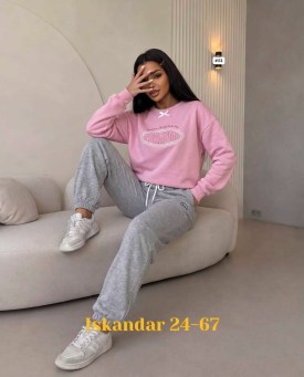 Костюм