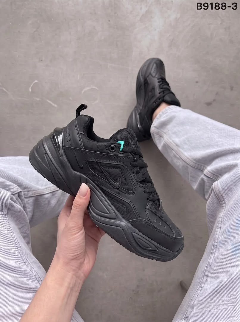 кроссовки nike air monarch iv,кроссовки найк монарх мужские,кроссовки nike air monarch,мужские кроссовки nike air monarch iv,кроссовки nike air monarch iv white black