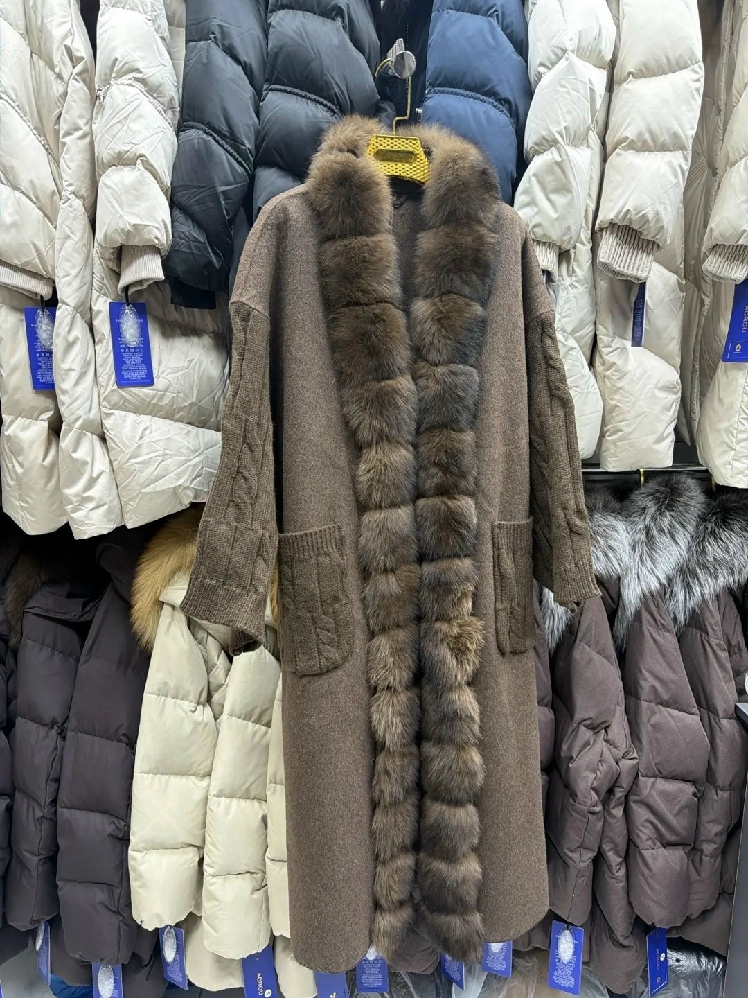 пальто с натуральным мехом соболя northfox,пальто с мехом,пальто с соболем,пальто с мехом куницы,пальто с мехом соболя