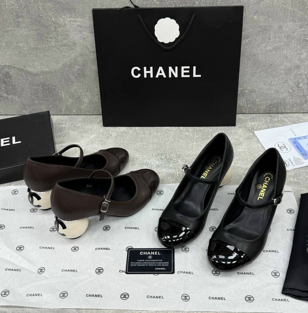 туфли chanel,балетки chanel,туфли шанель на низком каблуке кожаные chanel 451603698,туфли chanel на низком каблуке с жемчужным декором,босоножки chanel
