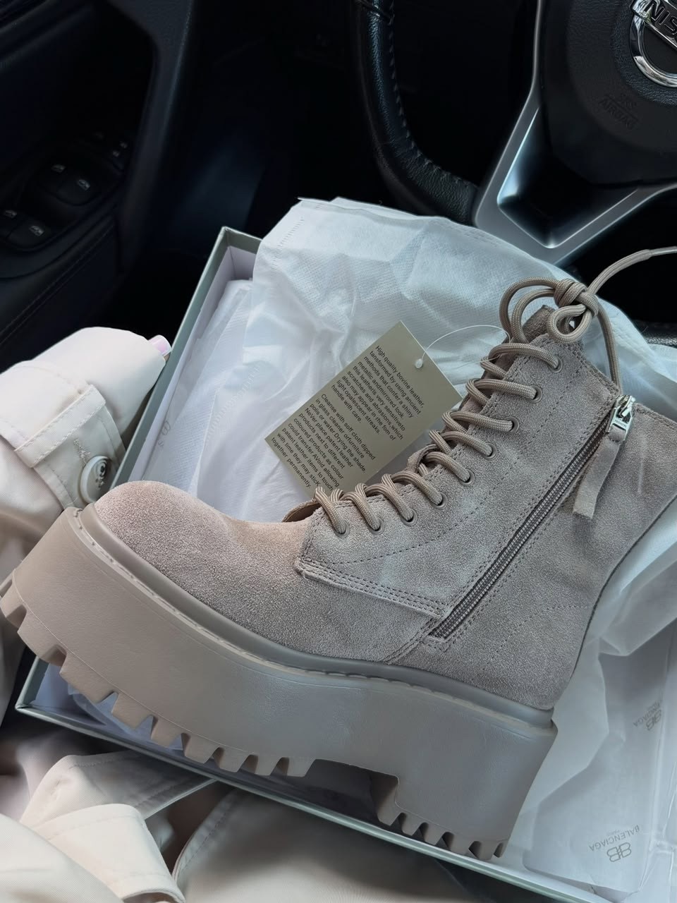 ботинки balenciaga зима натуральная замша,,ботинки модные,ботинки женские,ботинки