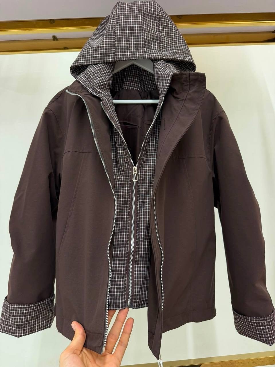 ветровка burberry,куртка стильная,модная куртка,повседневная куртка,куртка burberry мужская