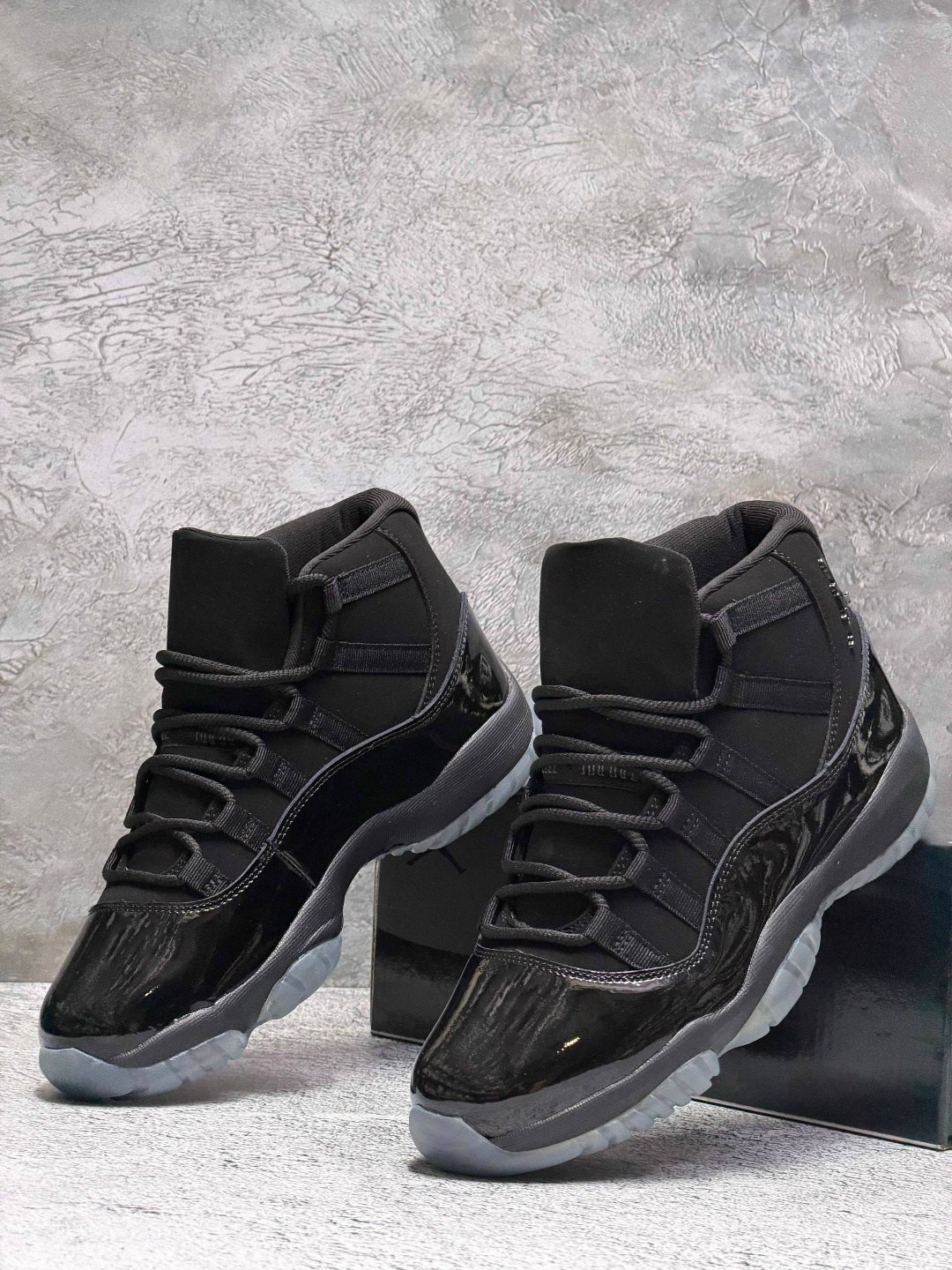 кроссовки nike air jordan 11 retro black,nike air jordan 11 retro,баскетбольные кроссовки air jordan 11 retro "gamma blue",nike air jordan 11,кроссовки мужские