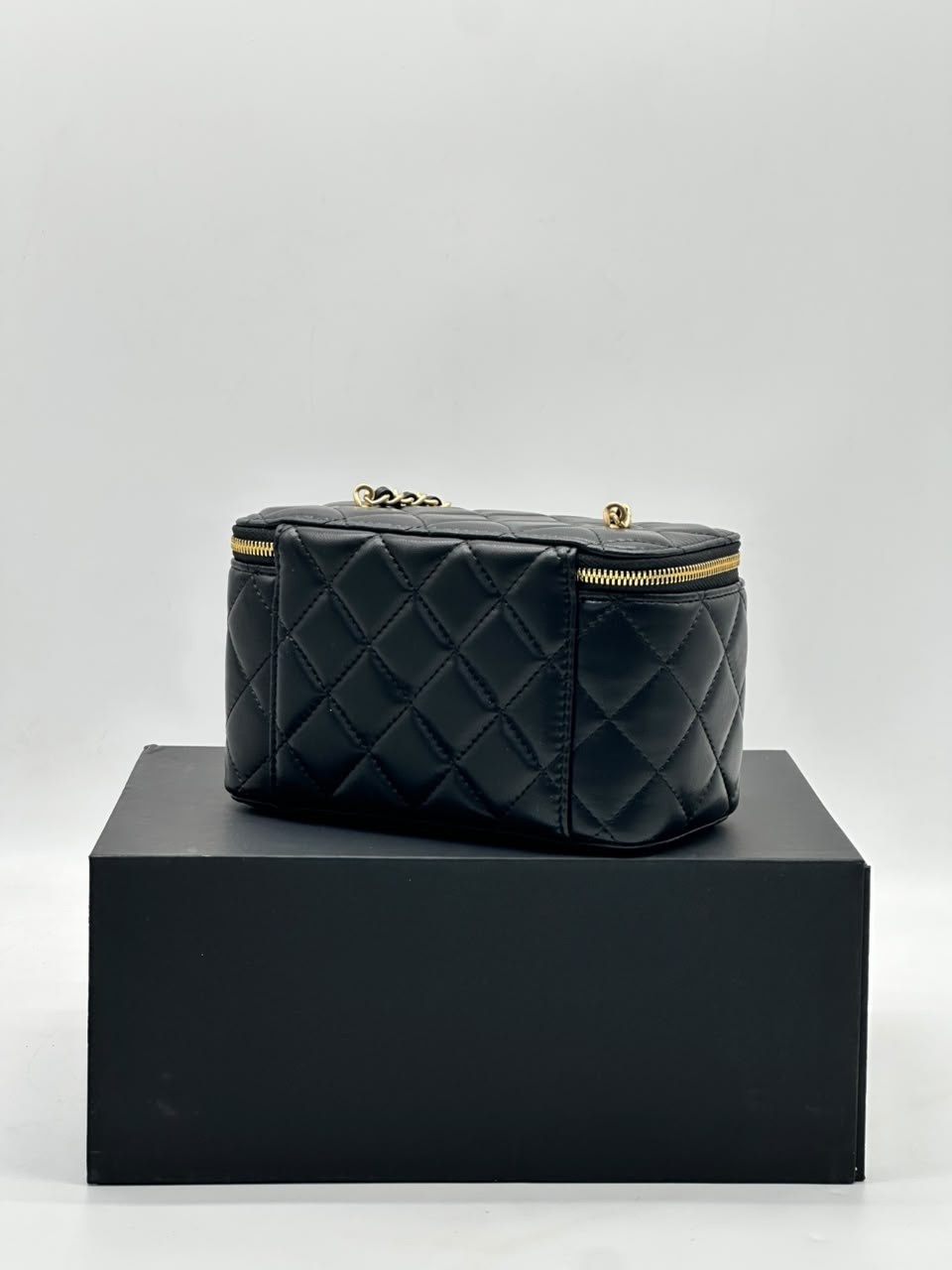 сумка chanel,сумка chanel женская,сумка chanel шанель со съемным ремнем черная,косметичка chanel,сумка через плечо chanel люкс