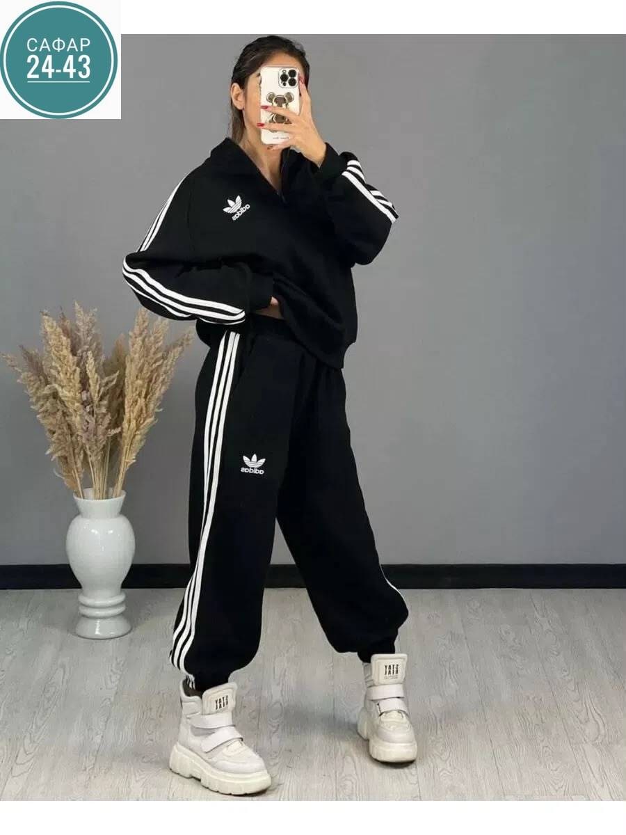 спортивный костюм женский adidas,спортивные костюмы женские,женский костюм адидас,спортивный костюм адидас женский,костюм спортивный женский adidas арт. 11449186