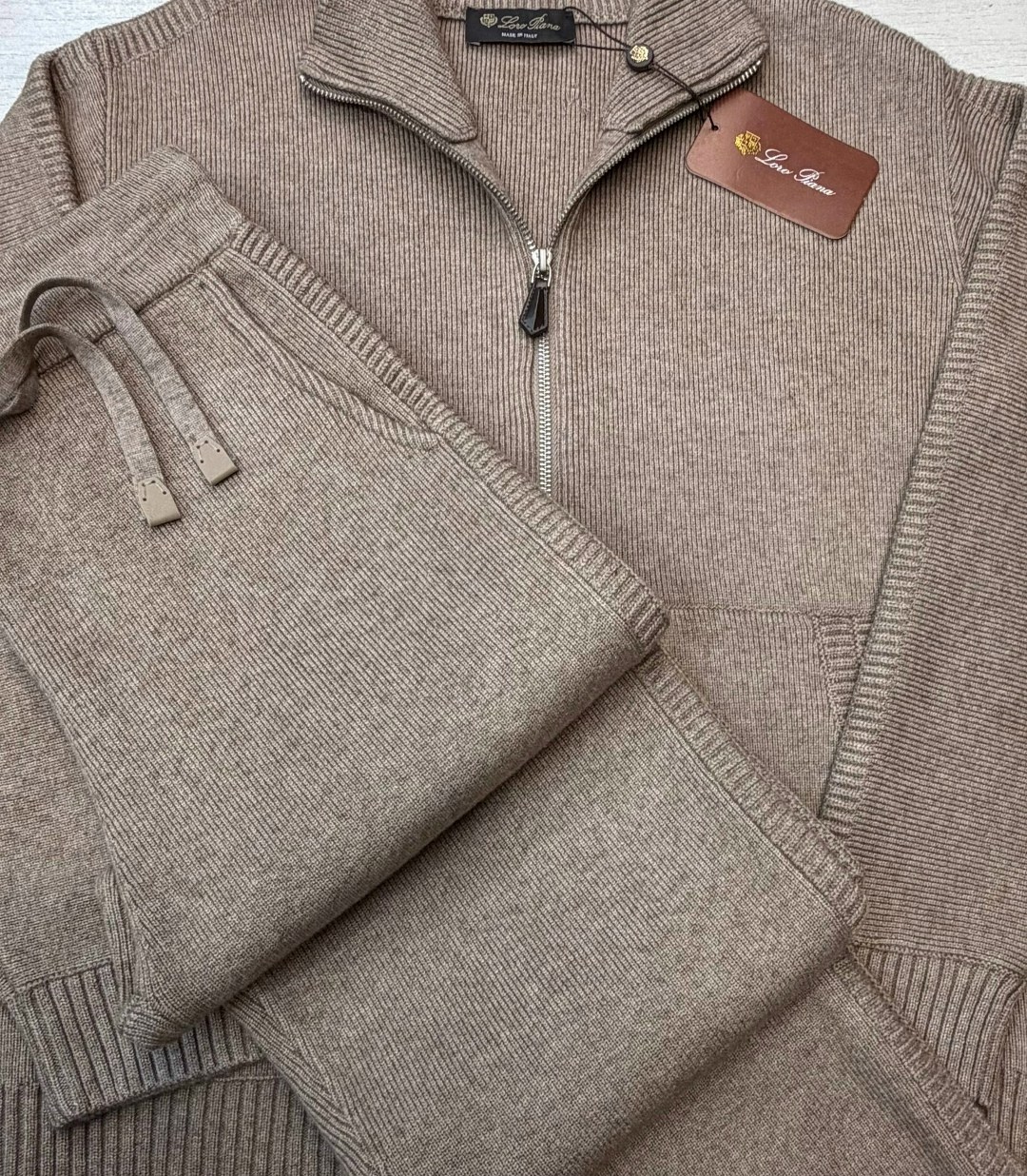 костюм спортивный loro piana,костюм brunello cucinelli,костюм loro piana,мужской спортивный костюм loro piana,мужской спортивный костюм