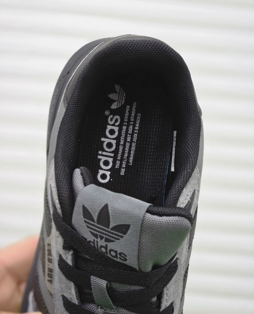 мужские кроссовки adidas,кроссовки adidas,серые мужские кроссовки adidas,,кроссовки мужские adidas zx 750