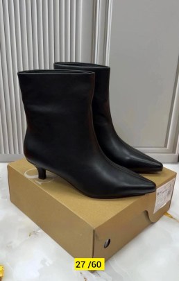 Ботинки