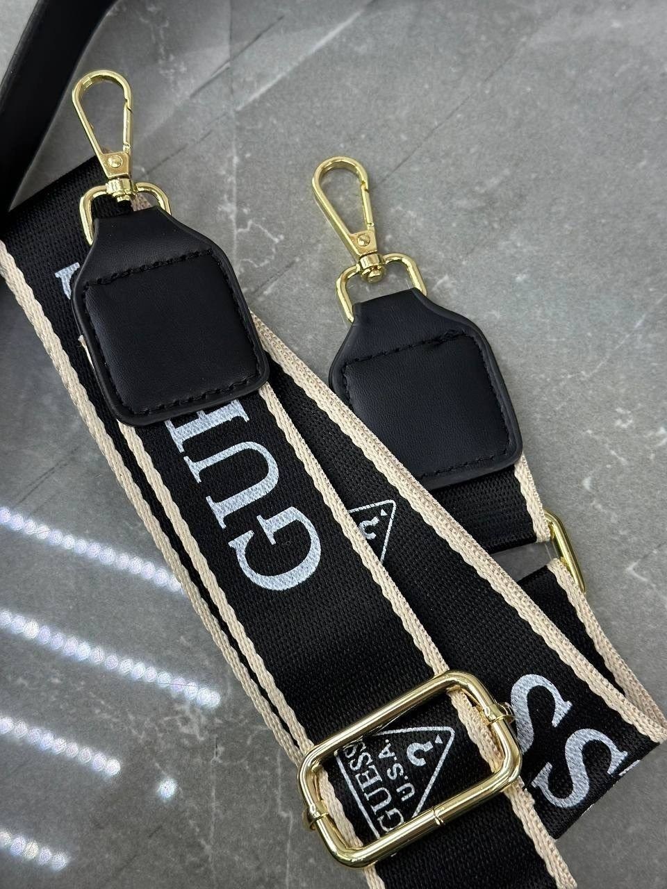 сумка женская guess,сумка седло guess,сумка guess белая,сумка через плечо guess,сумка guess