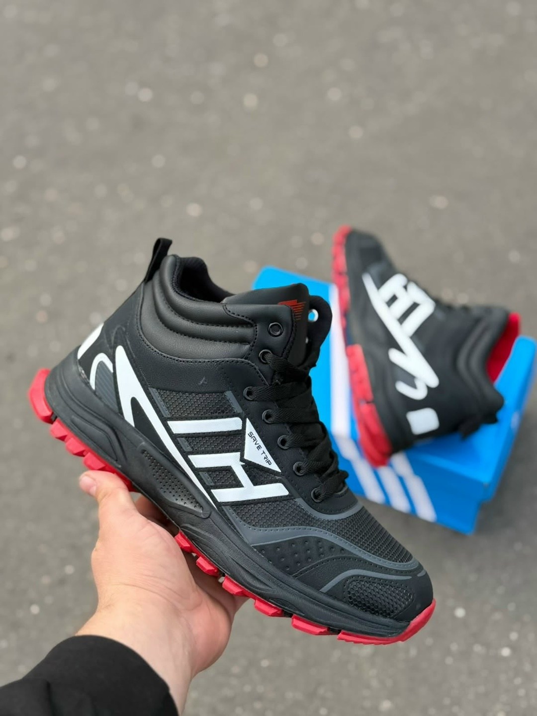 зимние кроссовки adidas,кроссовки мужские зимние adidas,кроссовки adidas мужские,кроссовки adidas,кроссовки адидас мужские