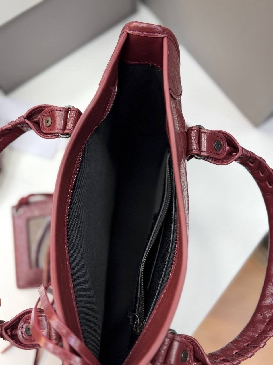 сумка balenciaga,сумка женская balenciaga,сумка баленсиага,сумка,стильная сумка