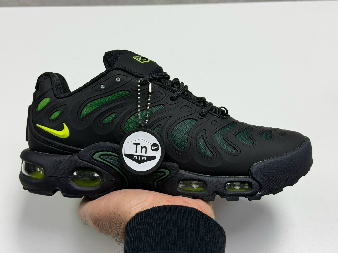 кроссовки nike air max plus,кроссовки nike air max plus drift,nike tn air max plus,nike air max plus,кроссовки nike air max plus tn