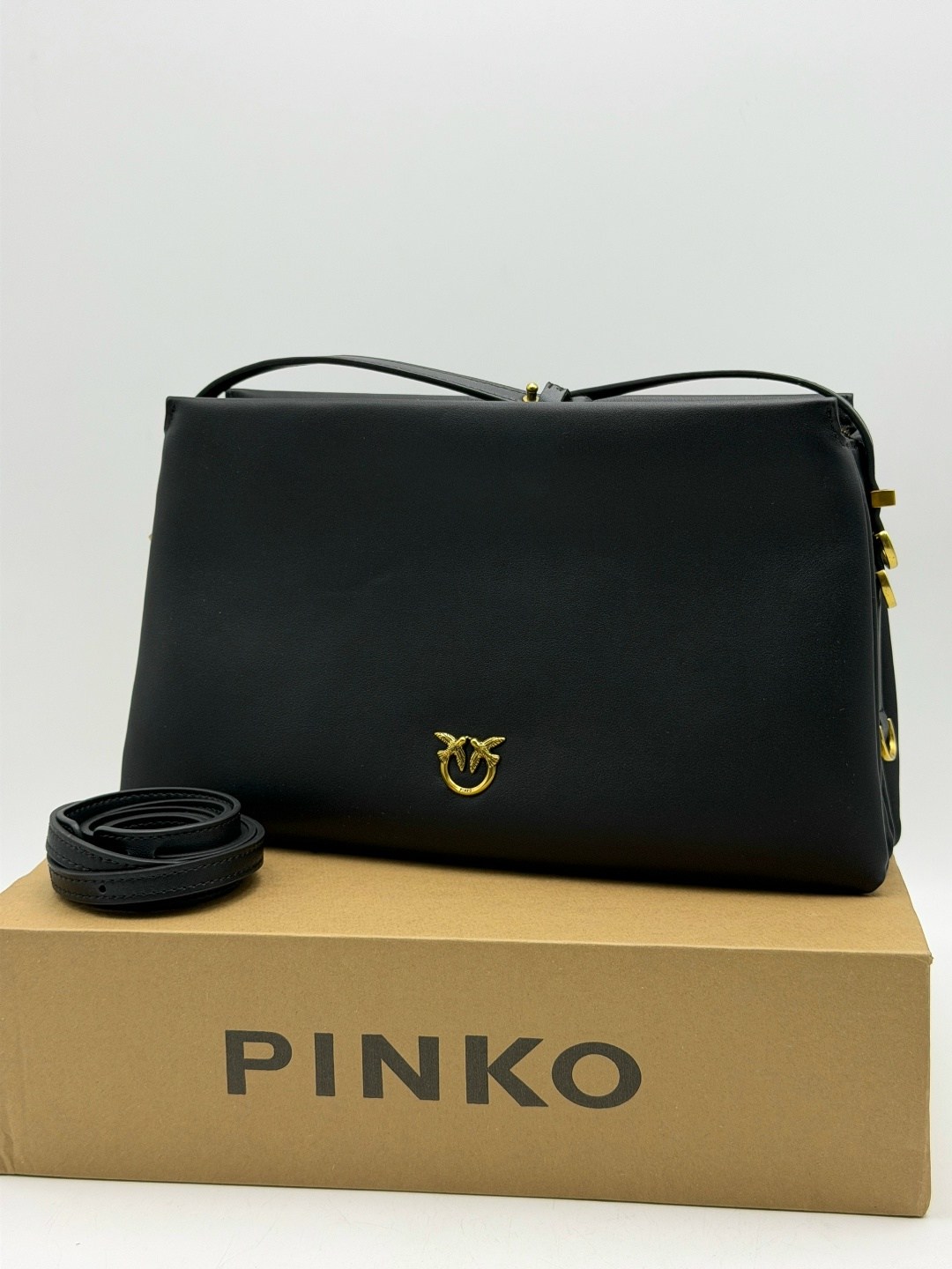 сумка pinko,сумка женская pinko,сумка,pinko сумка на плечо,сумочки женские
