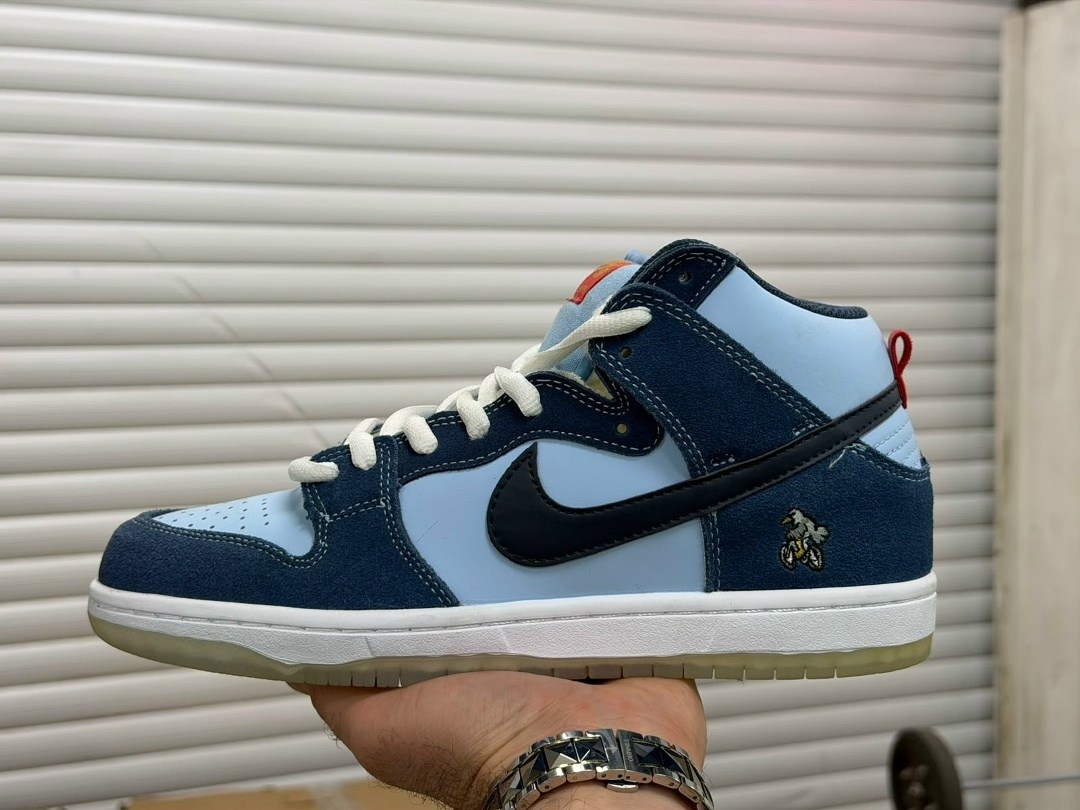 мужские кроссовки nike dunk high,женские кроссовки nike dunk high,зимние кроссовки nike,кроссовки nike dunk,кроссовки