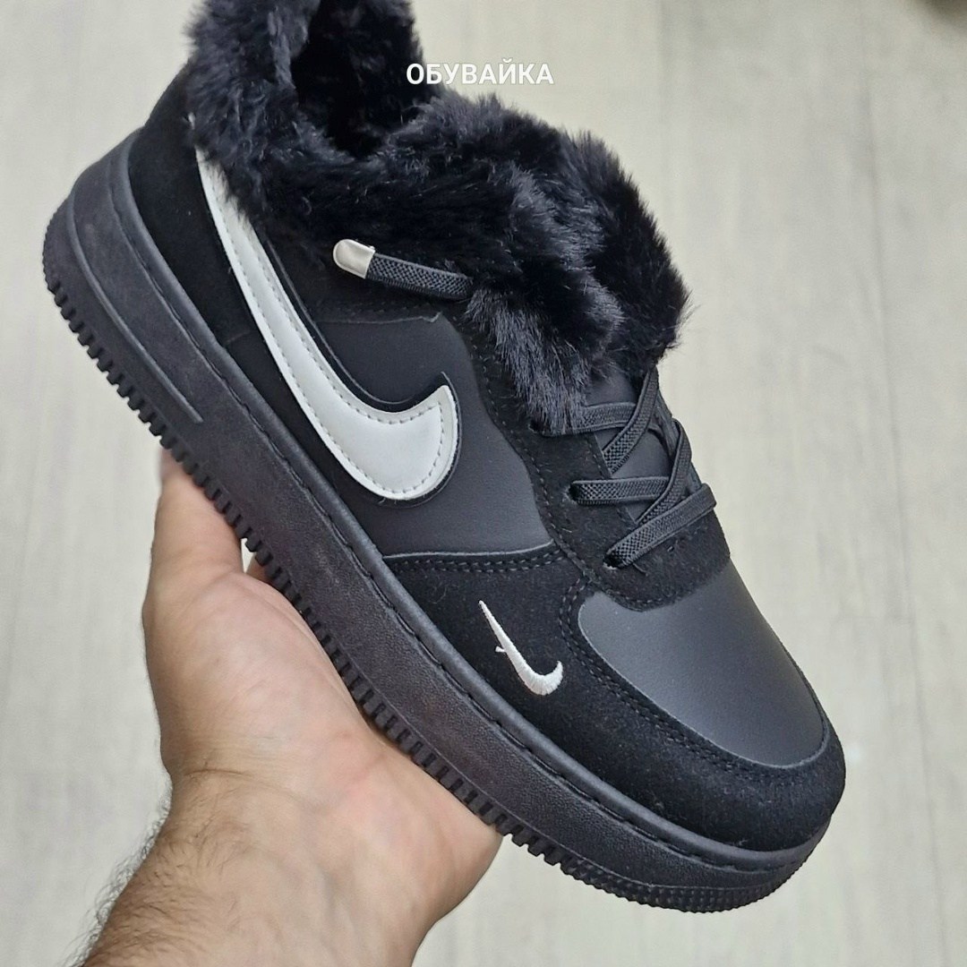 кроссовки зимние nike air force 1,кроссовки nike air force 1 low a100590 all black зимние с мехом,зимние кроссовки nike air force 1 low,зимние кроссовки на меху черного цвета nike air force 1 low blac