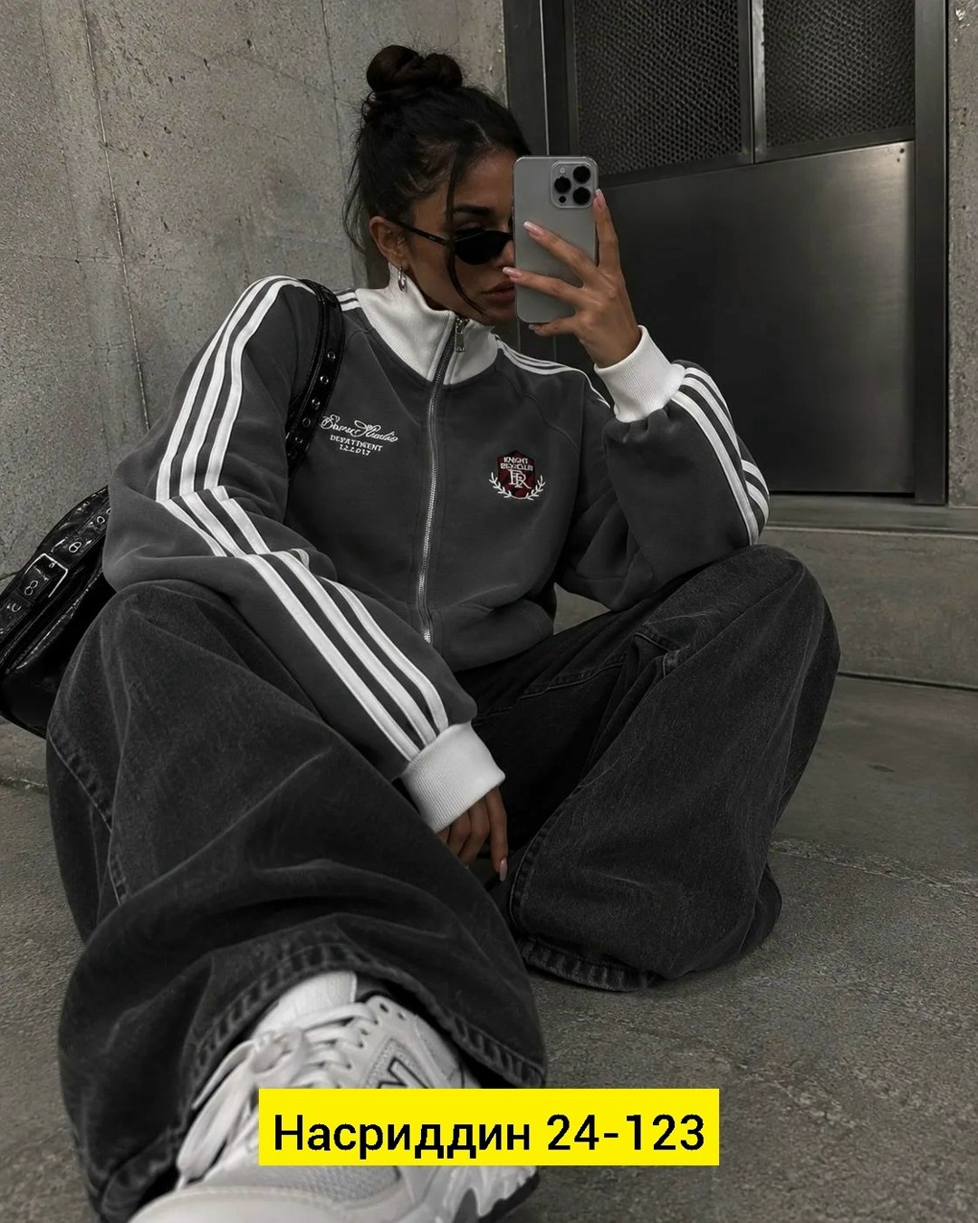 женский спортивный костюм adidas,женский спортивный костюм,спортивный костюм,костюм спортивный женский adidas арт. 11449186,адидас костюм женский
