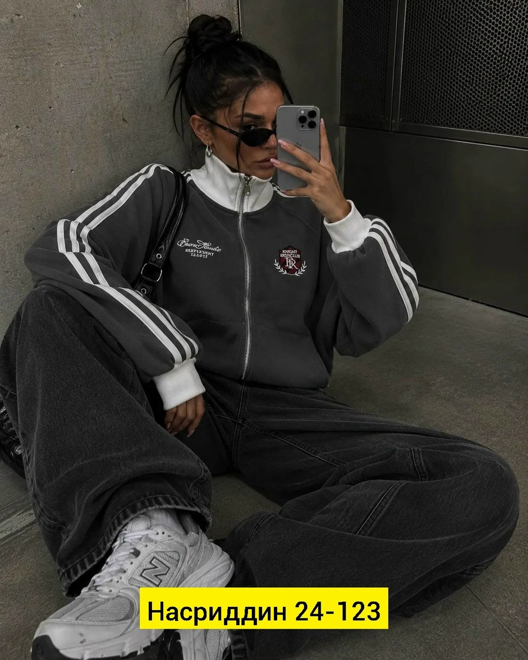 женский спортивный костюм adidas,женский спортивный костюм,спортивный костюм,костюм спортивный женский adidas арт. 11449186,адидас костюм женский