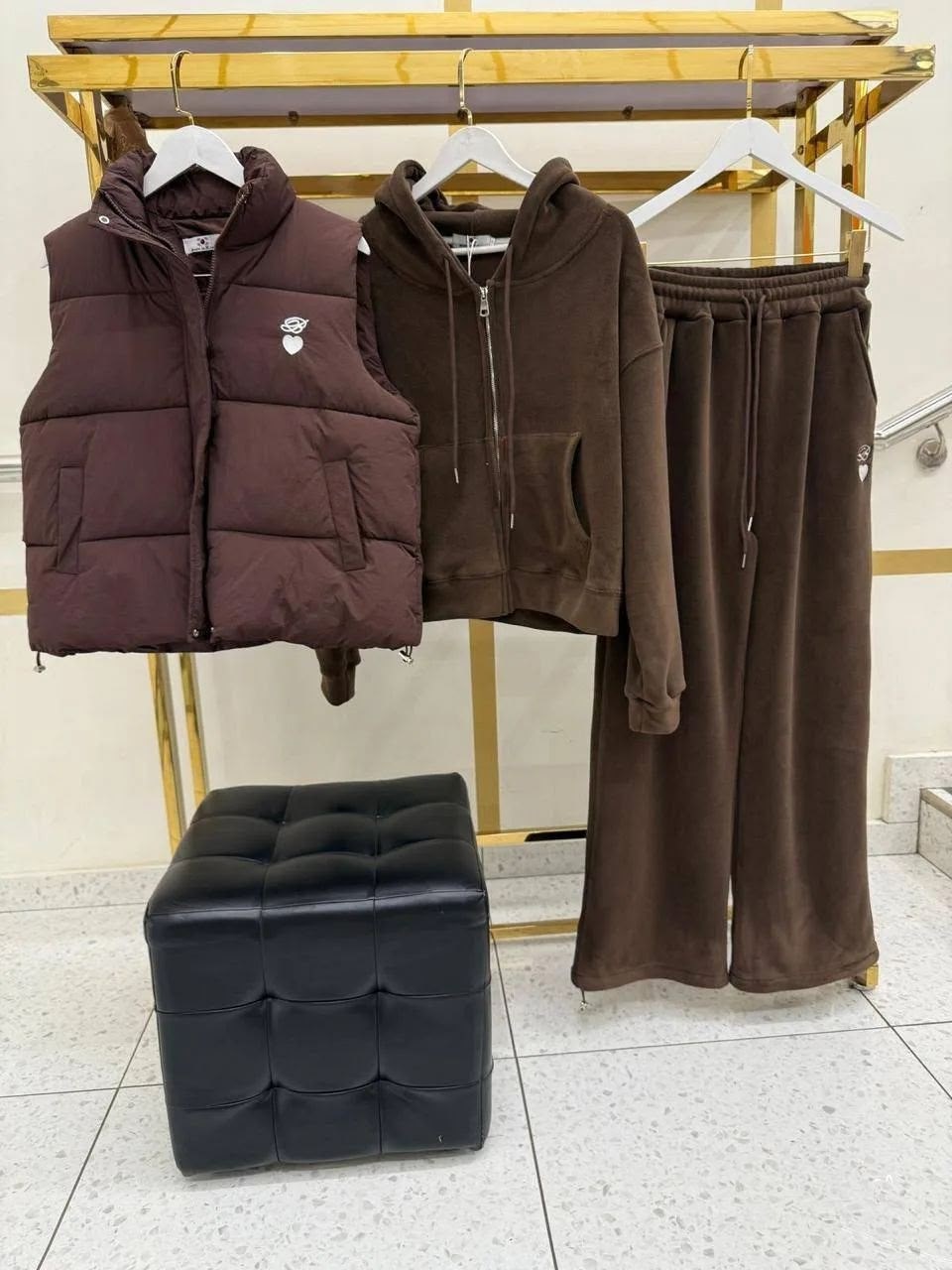женский чёрный костюм тройка miu miu,женский теплый костюм тройка miu miu,костюм тройка miu miu,костюм тройка с курткой black&brand,костюм тройка женский