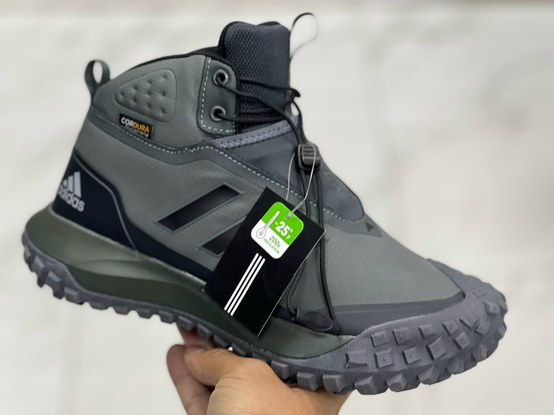кроссовки adidas зимние,кроссовки-ботинки adidas terrex winterpitch,ботинки adidas terrex,ботинки adidas,мужские кроссовки adidas