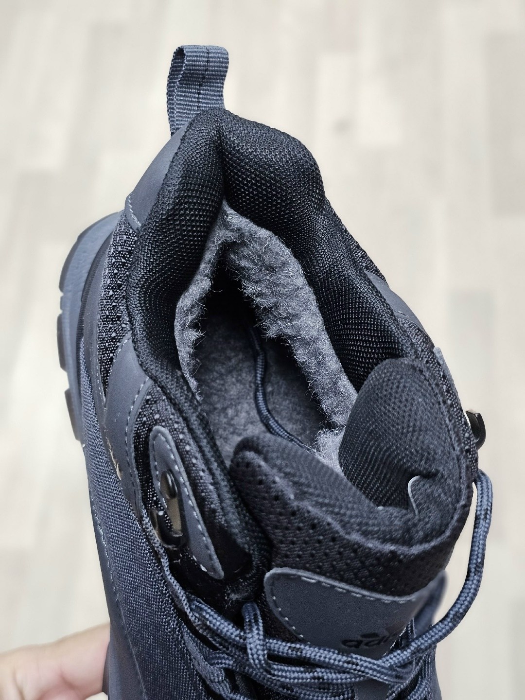 adidas climaproof кроссовки зимние,адидас equipment кроссовки мужские зимние высокие,зимние ботинки adidas climaproof высокие,кроссовки adidas climaproof,зимние кроссовки adidas