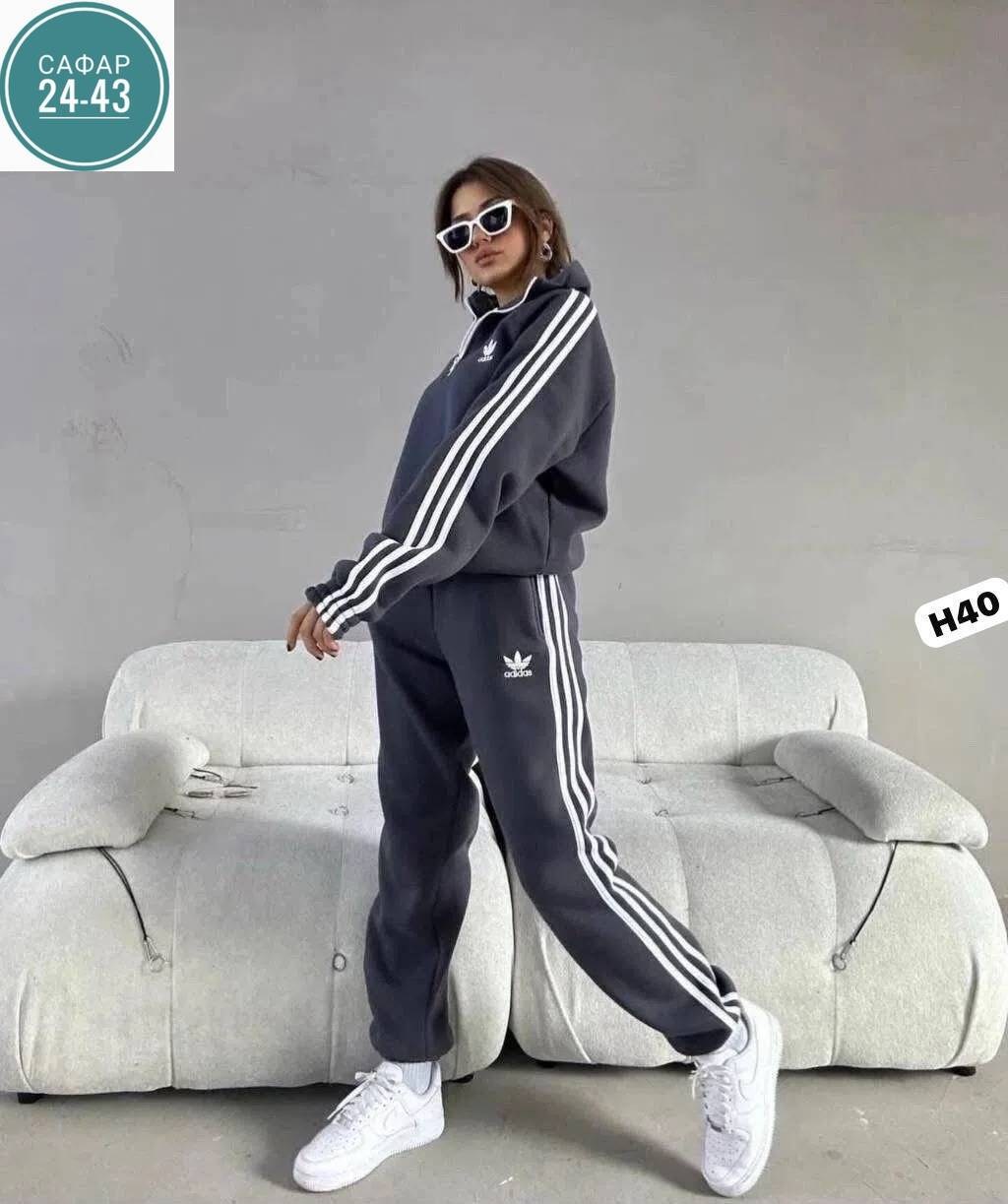 спортивный костюм женский adidas,спортивные костюмы женские,женский костюм адидас,спортивный костюм адидас женский,костюм спортивный женский adidas арт. 11449186