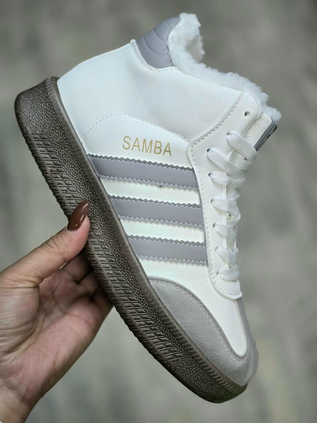 кроссовки высокие adidas samba зимние с мехом,кроссовки samba,кроссовки adidas samba,кроссовки зимний adidas,кроссовки adidas samba adidas