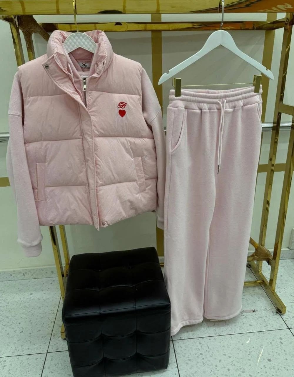 женский чёрный костюм тройка miu miu,женский теплый костюм тройка miu miu,костюм тройка miu miu,костюм тройка с курткой black&brand,костюм тройка женский