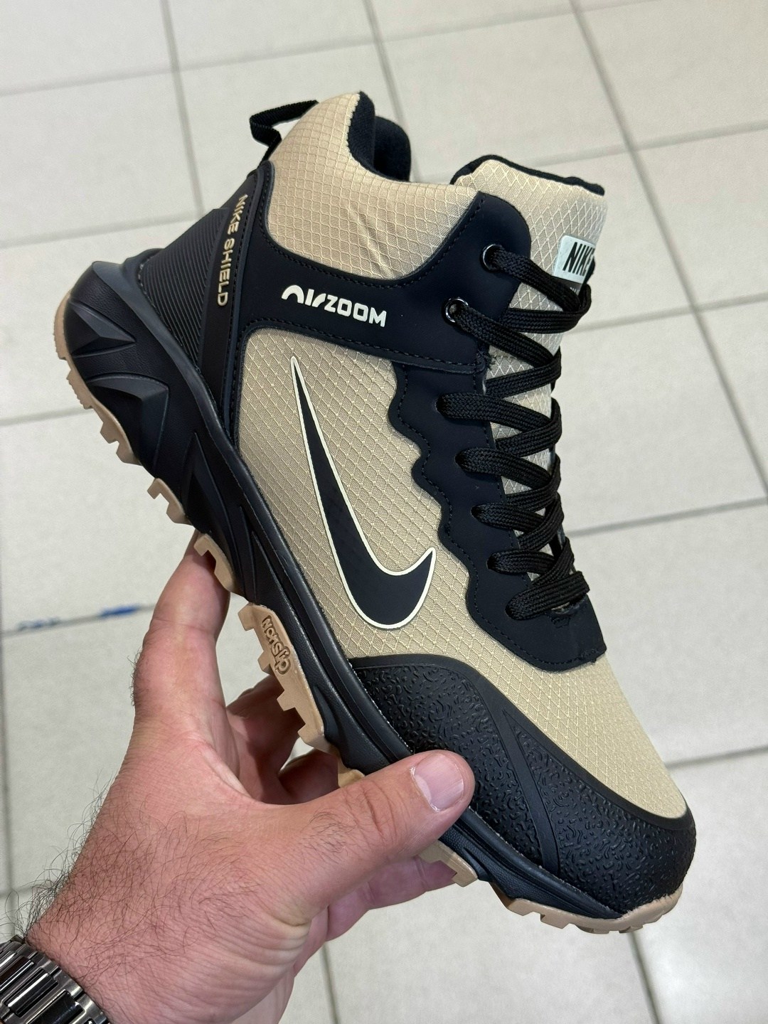 зимние мужские кроссовки nike,кроссовки nike зимние,зимние nike кроссовки высокие утепленные с мехом великаны,зимние кроссовки nike acg air terra antarktik,зимние кроссовки nike rivah