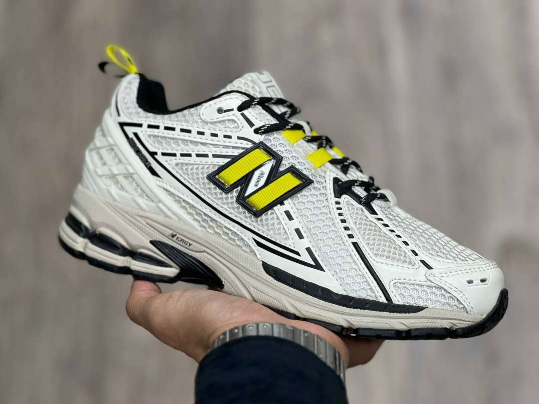 кроссовки new balance,new balance x ganni 1906r blazing yellow,кроссовки new balance 1906,спортивные кроссовки мужские new balance ganni 1906r желтые,кроссовки new balance 1906r цвет желтый