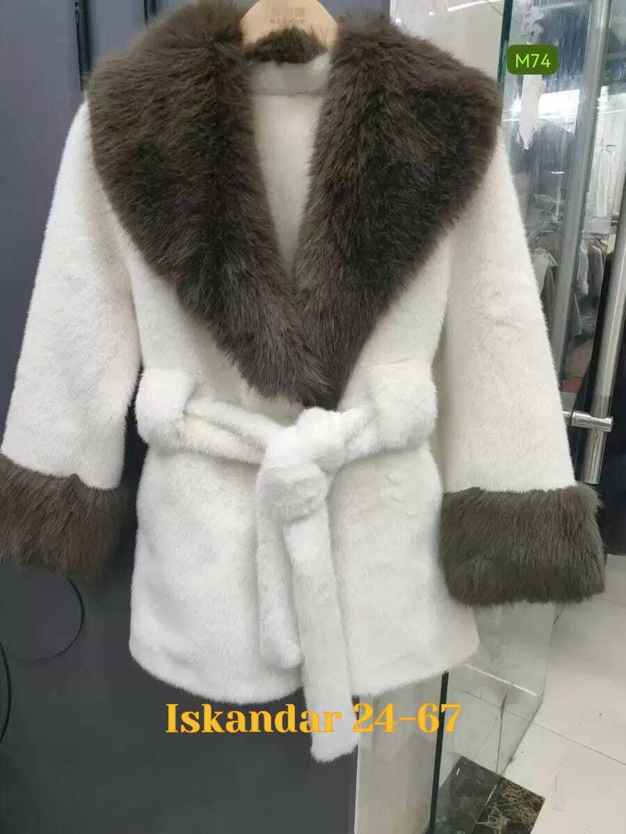 пальто зимняя,пальто с мехом,пальто с воротником,итальянское пальто с мехом,пальто женские