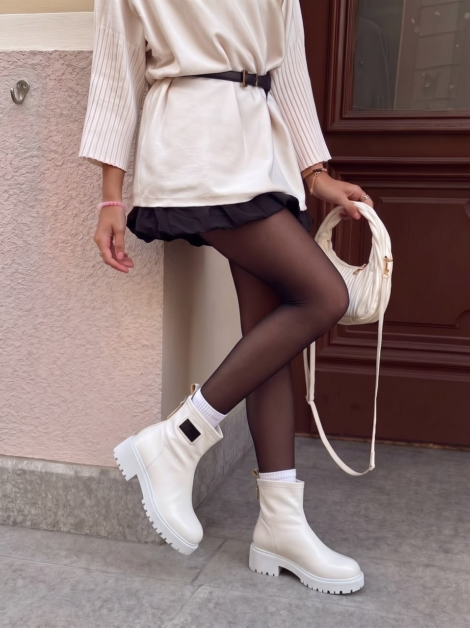 ,женские ботинки,женская ,ботинки модные,короткие сапоги