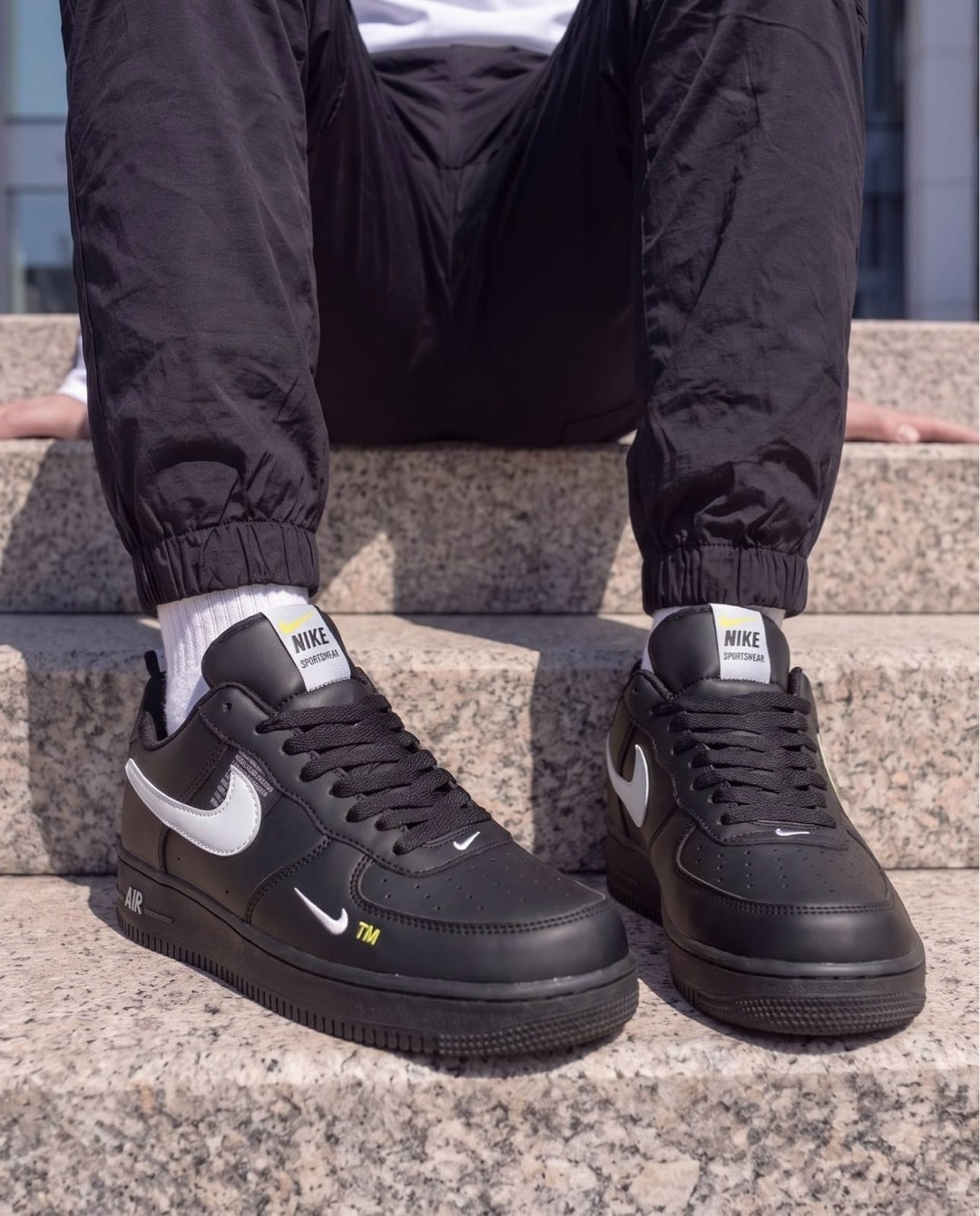 кросcовки nike air force 1,nike air force 1 07 lv8,nike air force 1 low black,nike air force 1 07 lv 8,nike air force 1