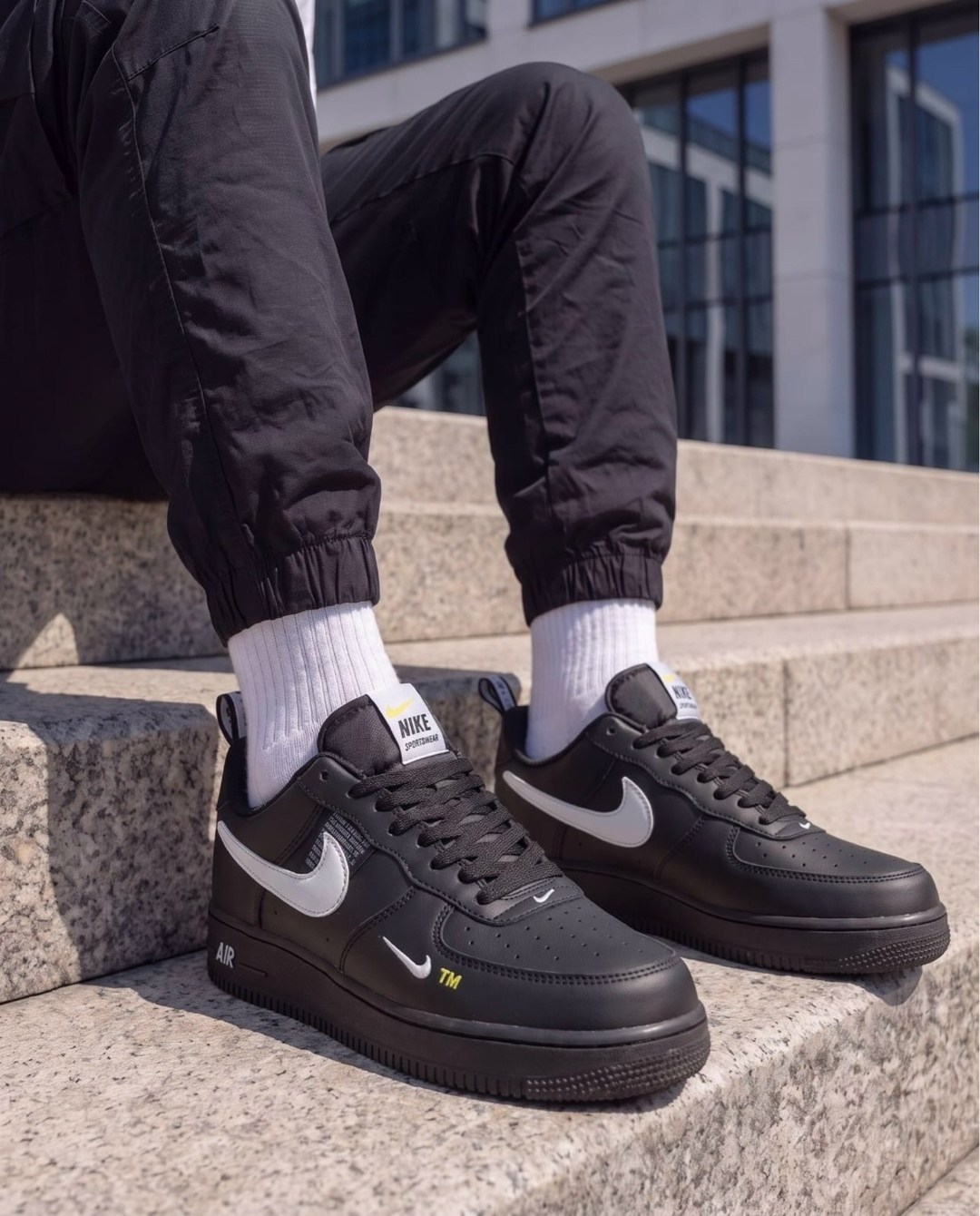 кросcовки nike air force 1,nike air force 1 07 lv8,nike air force 1 low black,nike air force 1 07 lv 8,nike air force 1